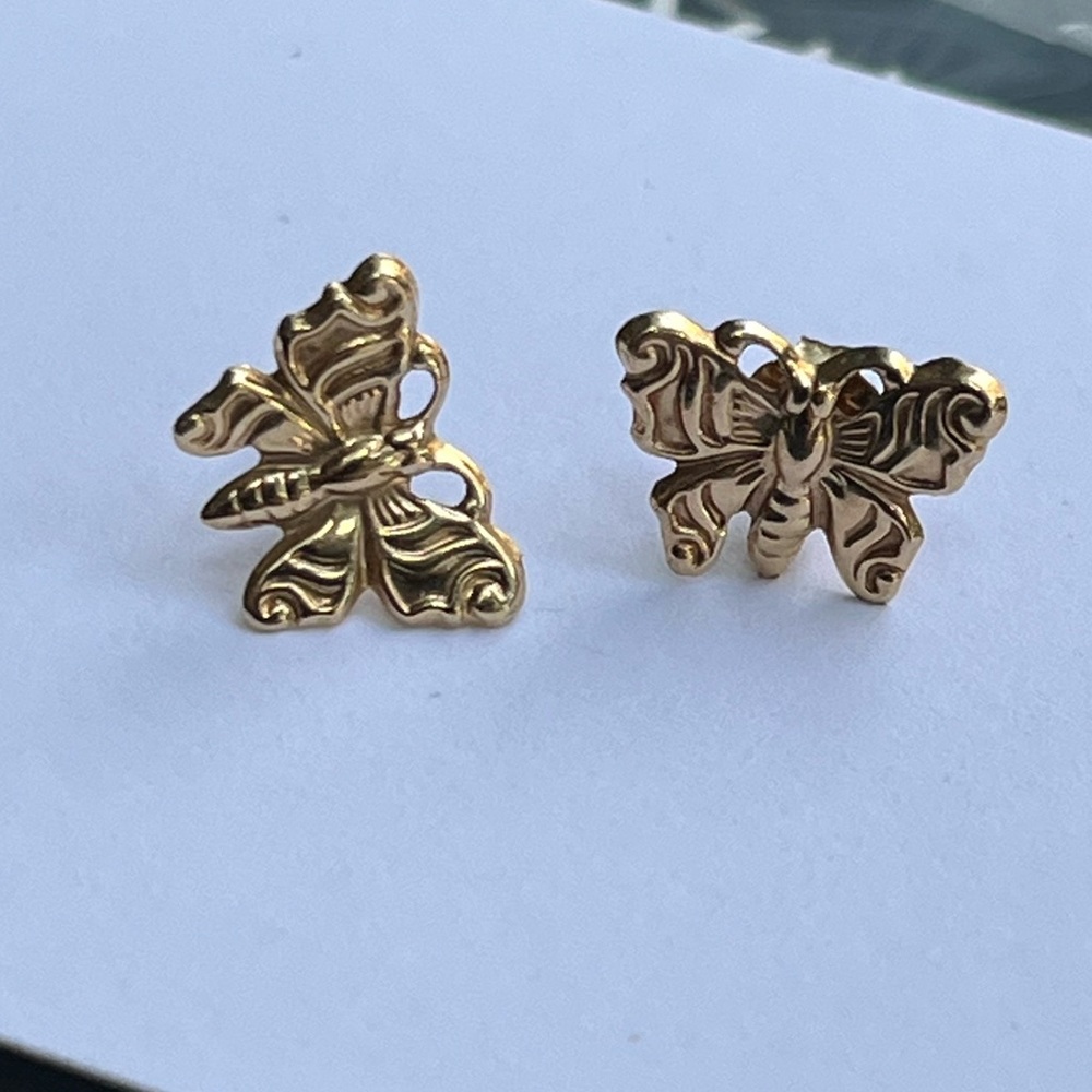 14 Kt Gold Butterfly Stud Earrings for Women
